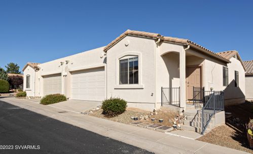 1650 Entrada Dr, Cottonwood, AZ 86326-8907