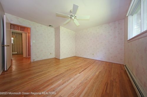 93 Poricy Ln, Tinton Falls NJ  07701-5312 exterior