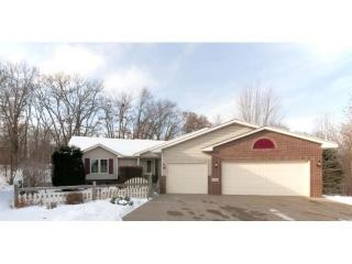 2691 Barclay St, Saint Paul, MN 55109-1999