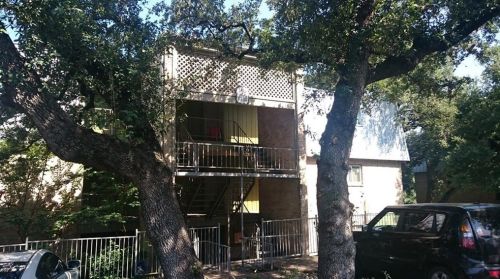 620 1st St, Austin, TX 78704-1323
