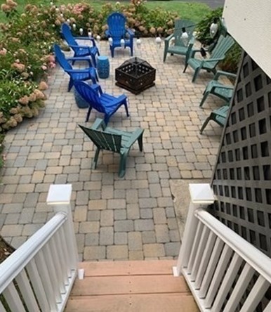 14 Spg Vly Rd, Medfield MA 02052-1009 exterior