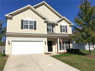 910 Wild Wolf Dr, Greensboro, NC 27406-8282