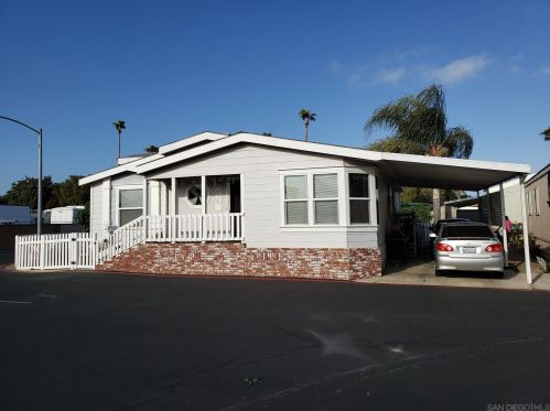 134 Lynn Ln, Oceanside, CA 92058-7857