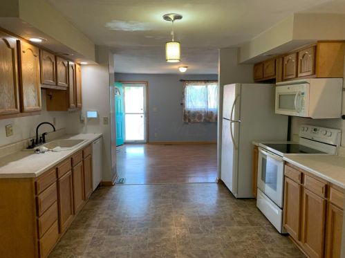 8 Beech St, Mount Vernon, OH 43050-1304