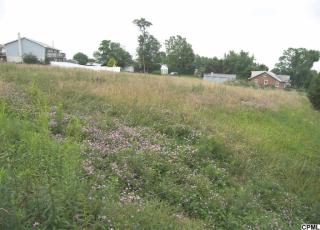 1510 Sandhill Rd, Lebanon, PA 17046-1949