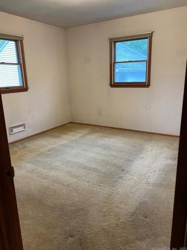 110 Cross Hl Rd, Upper Stepney CT 06468-2355 exterior