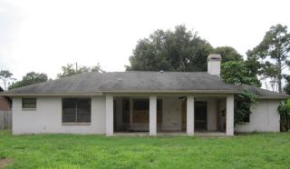 945 Dennis Ave, Orlando, FL 32807-5120