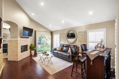 6192 Woodbridge St, Chino Hills CA  91709-3224 exterior