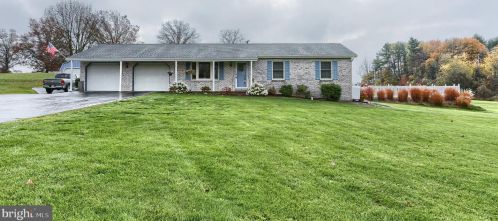 5 Golf Course Rd, Siddonsburg, PA 17019-9467