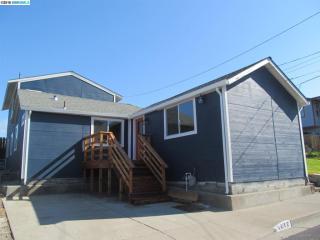 1212 Hazel Dr, Pinole, CA 94564-1935