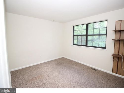 1781 Whitebriar Rd, Southampton PA  18966-4555 exterior