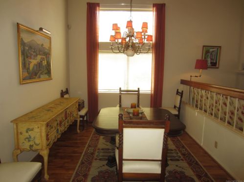 4085 Caminito Terviso, San Diego CA  92122-1991 exterior