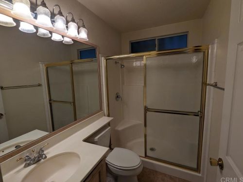 5438 Don Luis Dr, Carlsbad CA  92010-3927 exterior