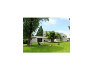 8057 Dickinson Rd, Wayside, WI 54126-9467