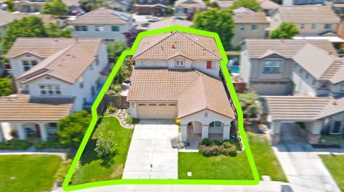 2228 Clock Tower Ct, Riverbank CA  95367-9427 exterior