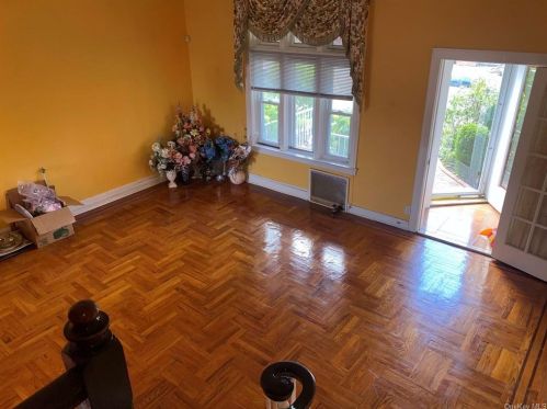 115-81 223rd St, Jamaica, NY 11411-1222