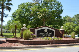 11913 Lake Fern Dr, Jacksonville, FL 32258-5351