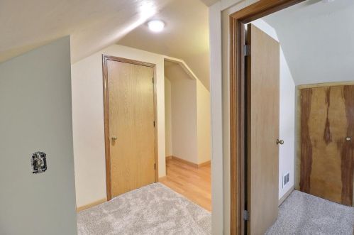 1240 Marian Ln, Green Bay WI  54304-2338 exterior