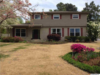 2107 Chadburn Dr, Huntsville, AL 35803-1403