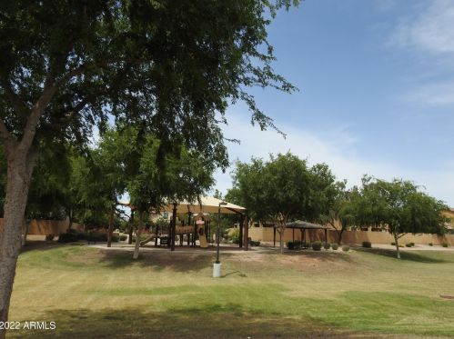 4031 Torrey Pne Ln, Chandler AZ  85249-3871 exterior