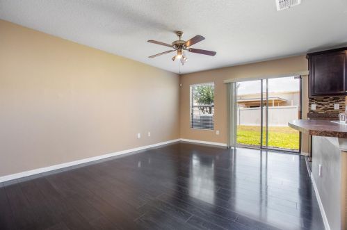 2220 Windsor Lake Cir, Sanford FL  32773-5726 exterior