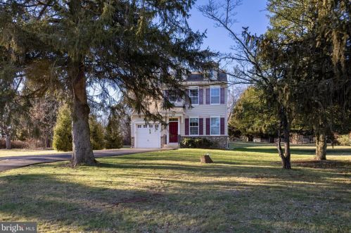 223 7th Ave, Collegeville PA  19426-1905 exterior
