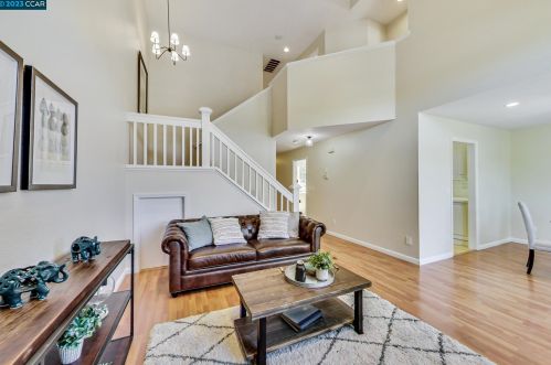 4313 Conejo Ln, Danville, CA 94506-6200