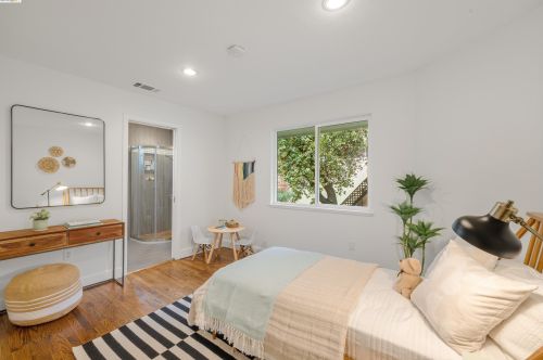2990 Frye St, Oakland CA  94602-3545 exterior