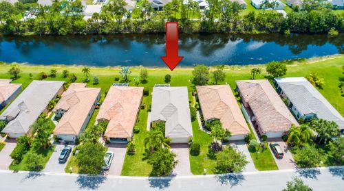 10014 Chadwick Dr, Fort Pierce FL  34987-2418 exterior
