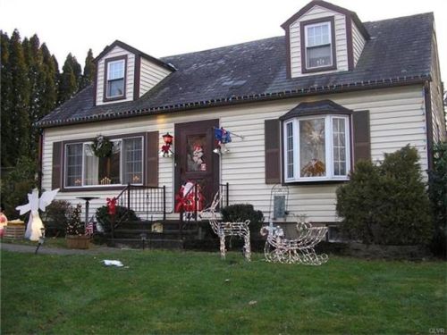 1125 Pike St, Easton, PA 18045-5949