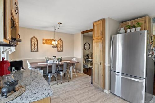 128 Wickham Farm Dr, Englewood OH  45322-2948 exterior