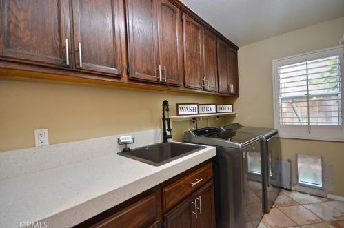 43511 Calle Nacido, Temecula CA  92592-3036 exterior