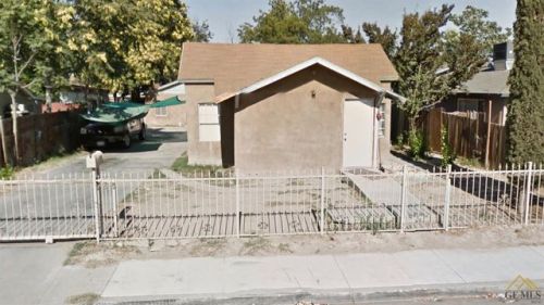 129 Clifton St, Bakersfield, CA 93307-1824
