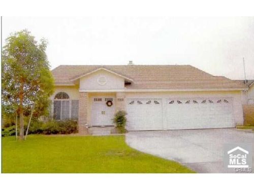 2827 Windhaven Dr, Rialto, CA 92377-3468