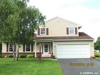 7 Calver Ct, Henrietta, NY 14467-9506