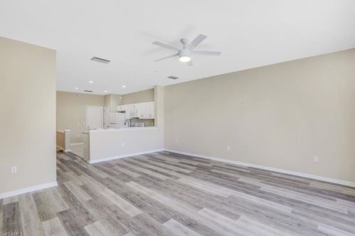 908 Hampton Cir, Naples, FL 34105-4823