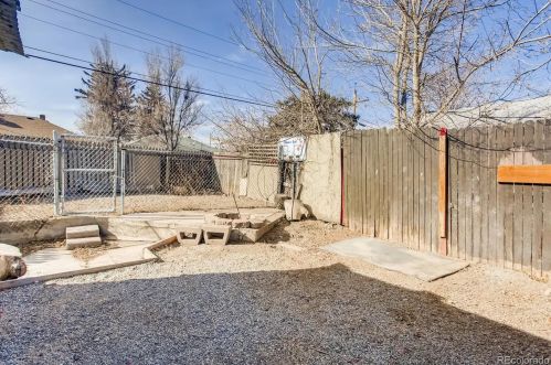 1677 Iola St, Denver CO 80010-2339 exterior