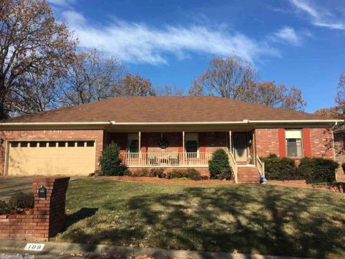 109 Red River Dr, North Little Rock, AR 72120-5851