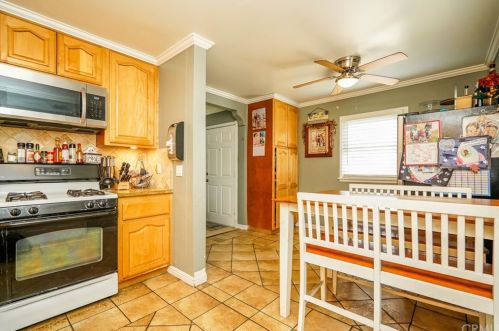 5132 Gardenia Ave, Long Beach CA  90807-1116 exterior