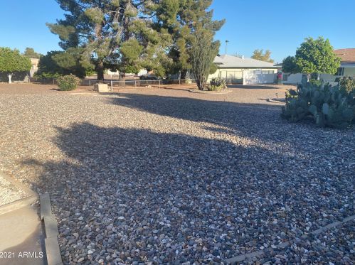 16838 Meadow Park Dr, Sun City, AZ 85351-1760