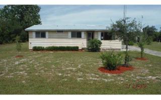 9 Recreation Dr, Venus, FL 33960-2052