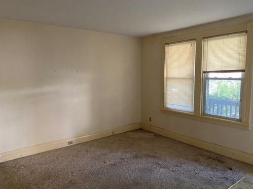 712 Gaskill Ave, Jeannette PA  15644-3302 exterior