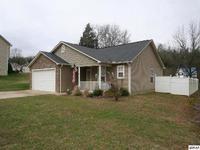 109 White Creek Dr, Knoxville, TN 37920-9606