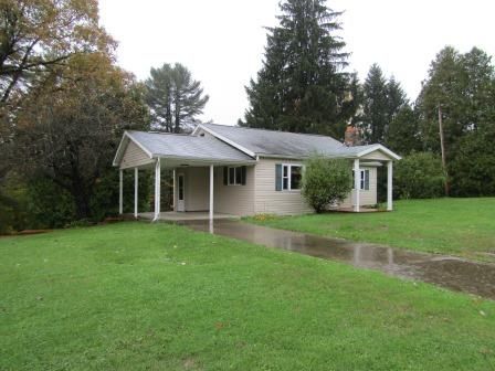 15531 State Highway 8, Centerville, PA 16404-7825