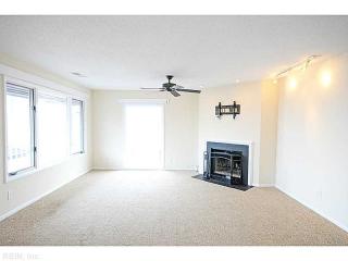 2228 Vista Cir, Virginia Beach VA  23451-1026 exterior