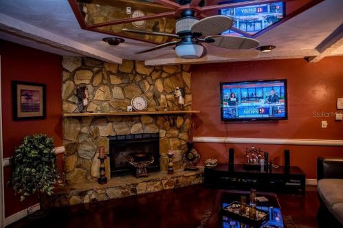 2366 Locke Ave, Orlando, FL 32818-4014