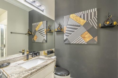 8506 Deimille Ct, Naples FL  34114-2712 exterior