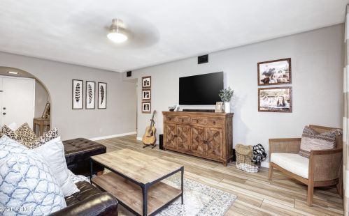 20813 17 Ave, Phoenix AZ 85027-3518 exterior