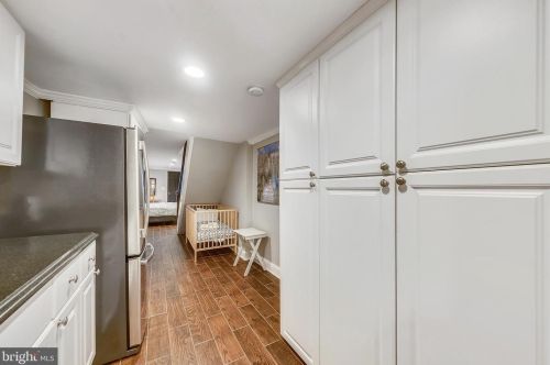 1826 18th St, Washington DC 20009-1707 exterior