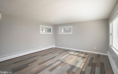 24 Poland St, Trenton NJ  08638-2328 exterior